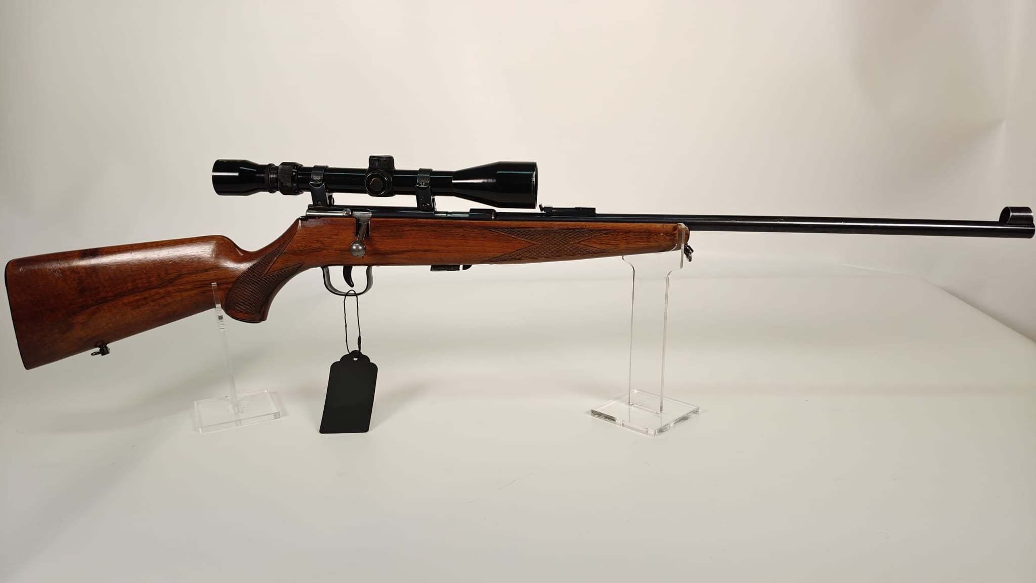 Voere Kleinkaliber-Repetierer .22lr inkl. Tasco 3-9x40