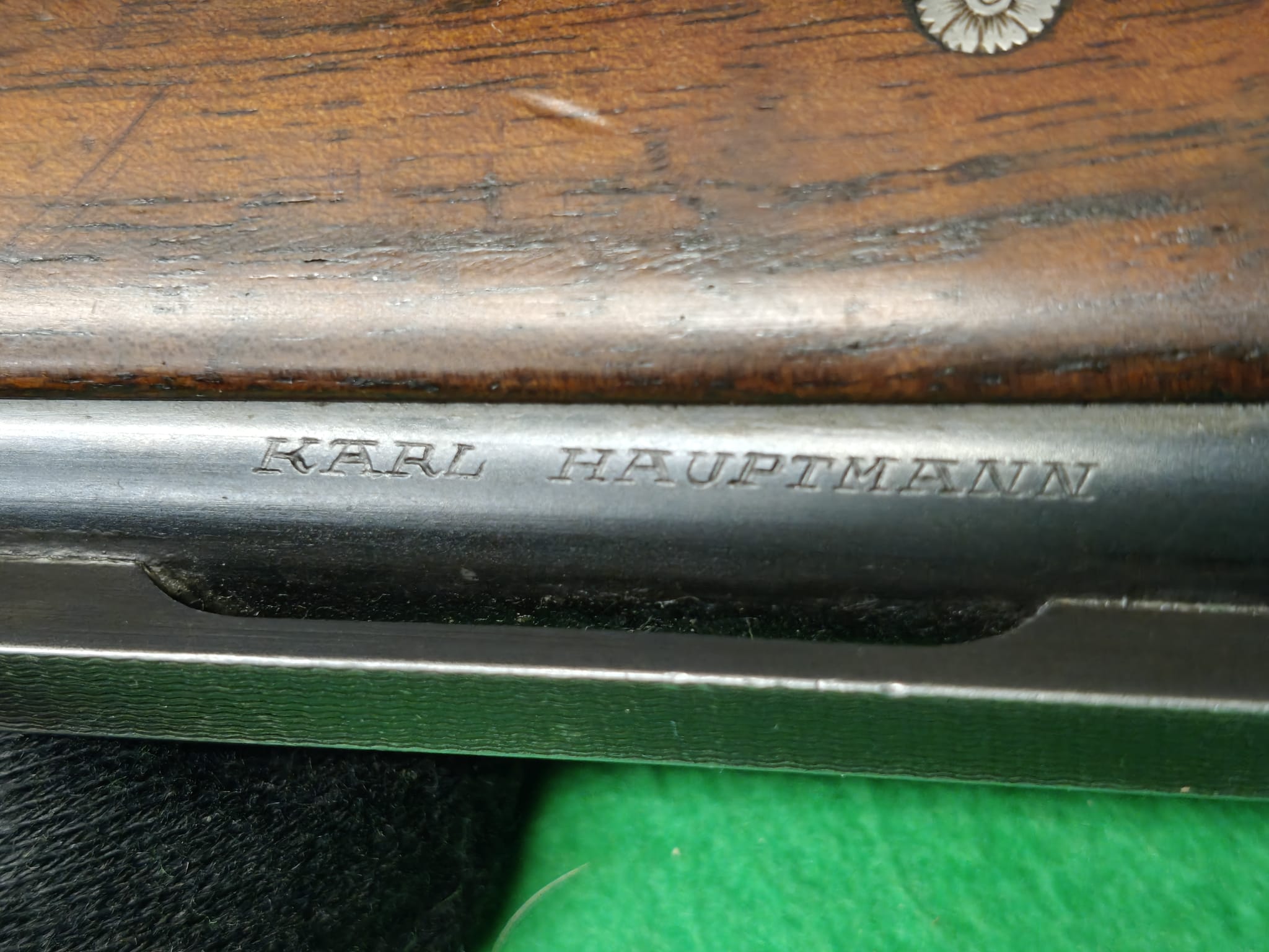 Karl Hauptmann Ferlach handgraviert