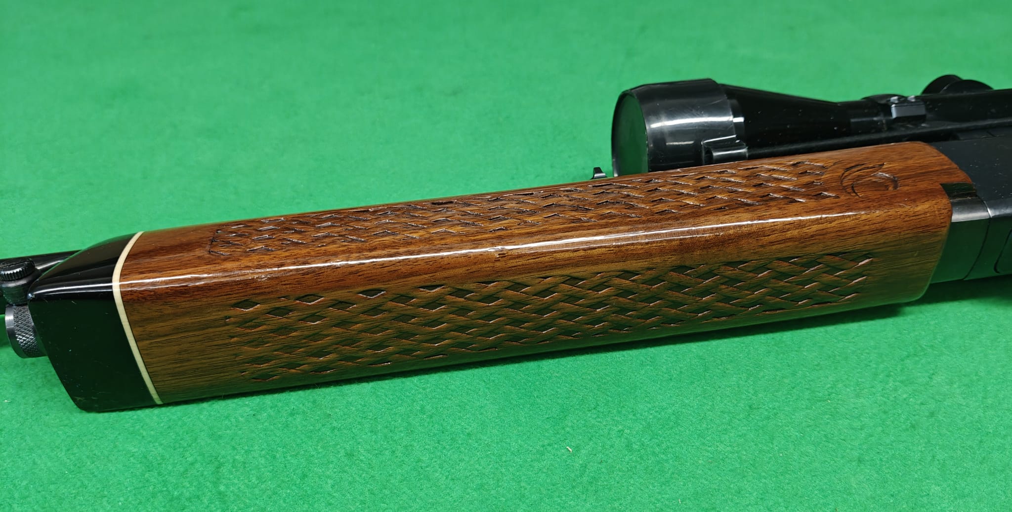 Woodsmaster 742 Linksschaft .30-06 mit ZF 3-9x40