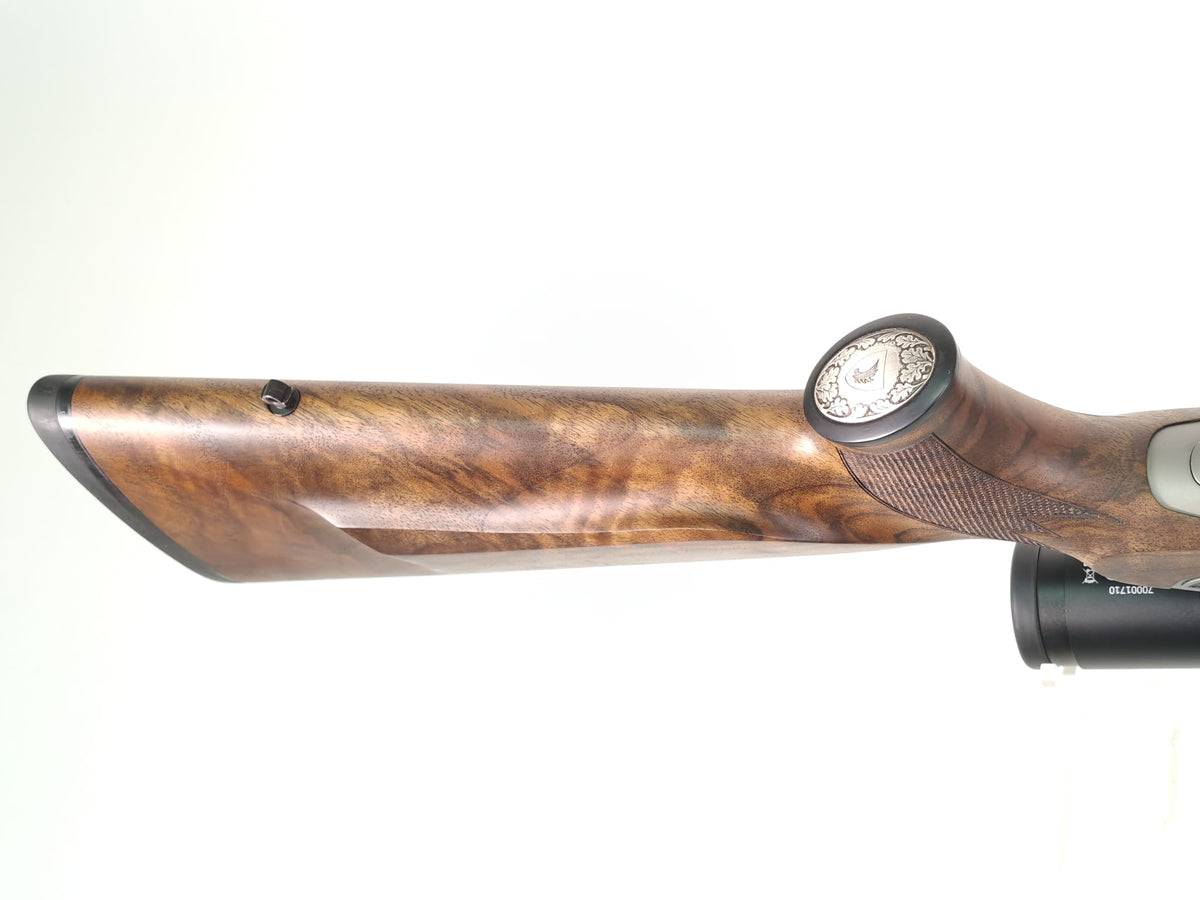 Blaser R8 Luxus 8x57 IS – Holzklasse 5, kannelierter Lauf und neues Blaser B2 3–18x50 iC