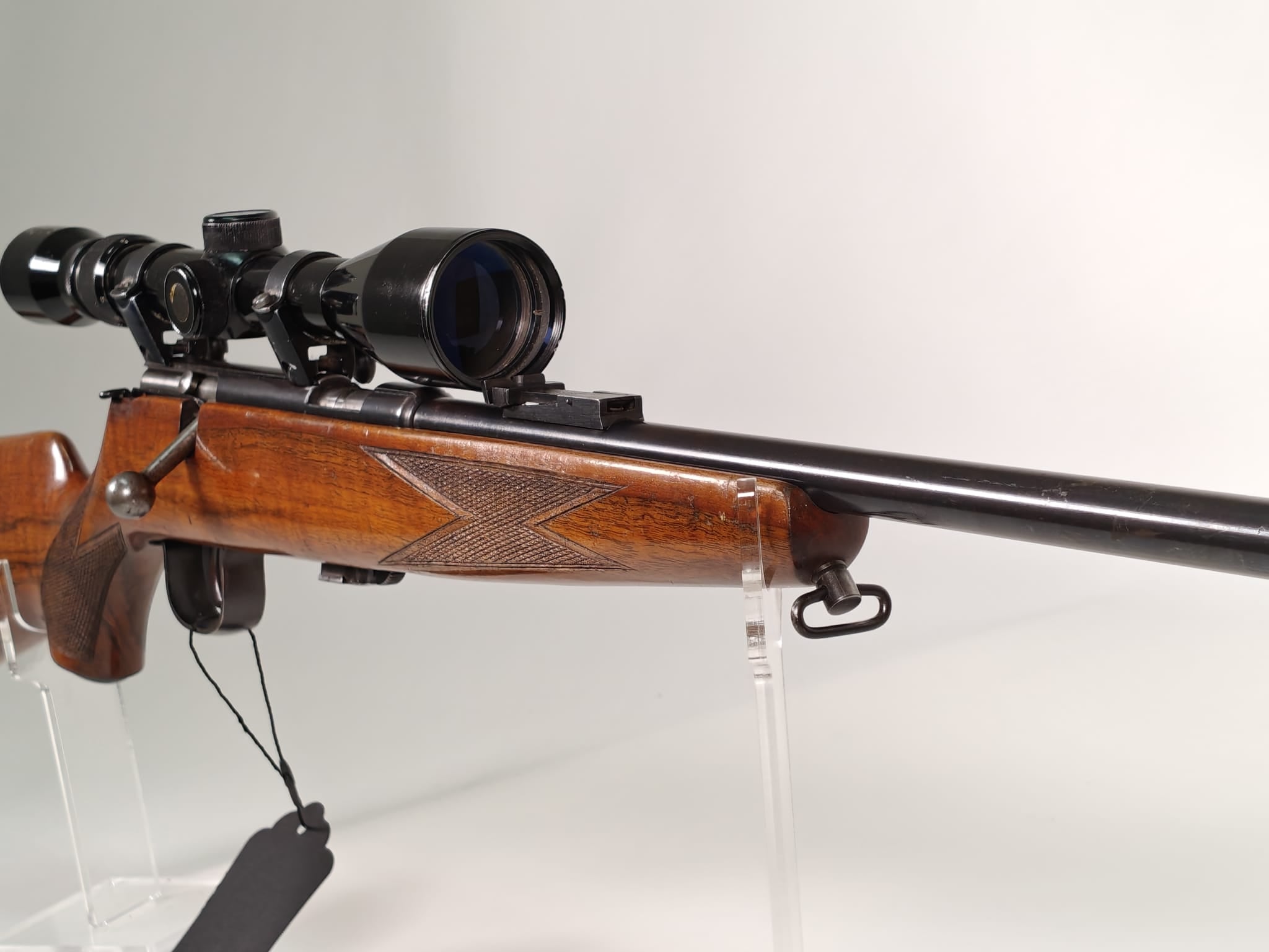 Voere Kleinkaliber-Repetierer .22lr inkl. Tasco 3-9x40